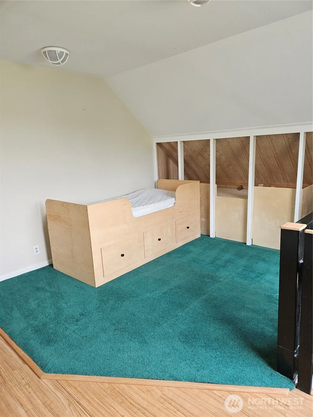 20 E Sunny Sands Road Cathlamet, WA 98612