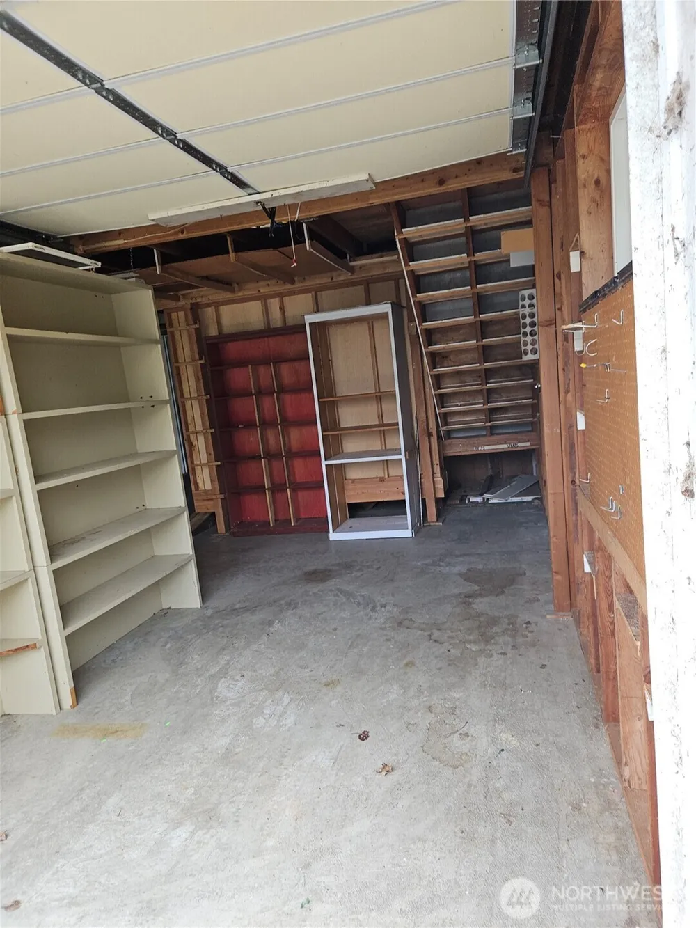 20 E Sunny Sands Road Cathlamet, WA 98612