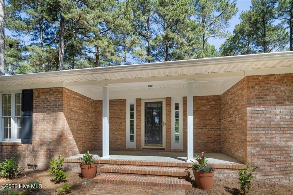30 Birdie Drive Whispering Pines, NC 28327