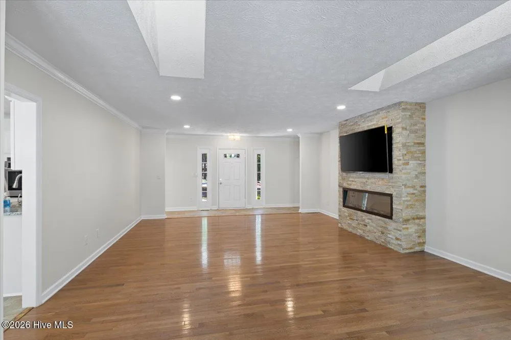 30 Birdie Drive Whispering Pines, NC 28327