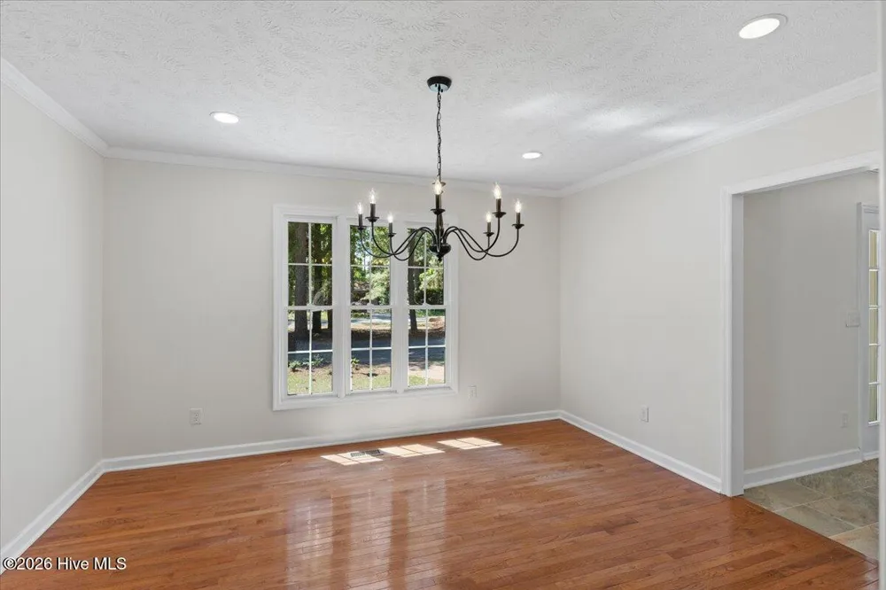 30 Birdie Drive Whispering Pines, NC 28327