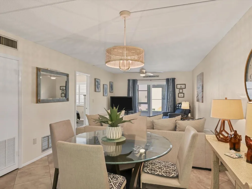 708 TAMIAMI TRAIL S #105 Venice, FL 34285