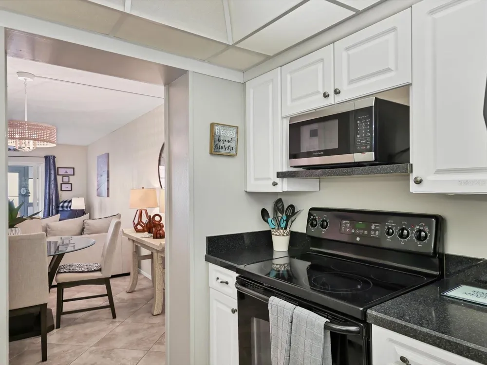 708 TAMIAMI TRAIL S #105 Venice, FL 34285
