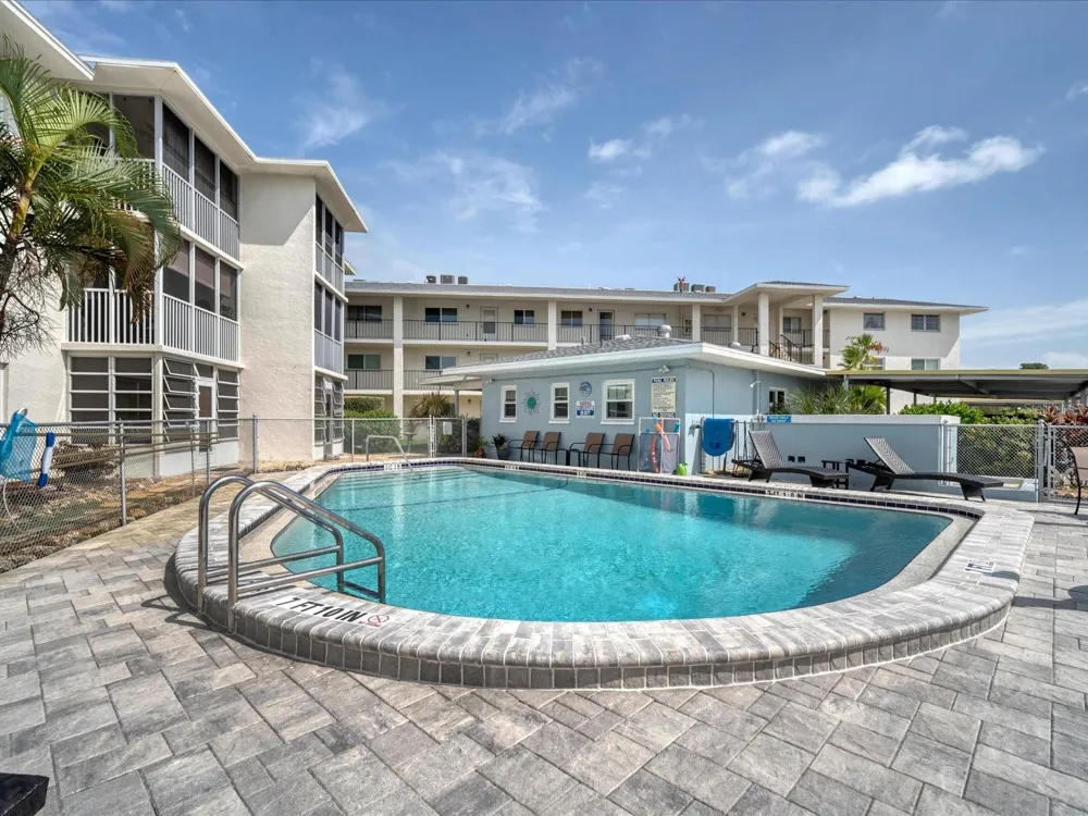 708 TAMIAMI TRAIL S #105 Venice, FL 34285