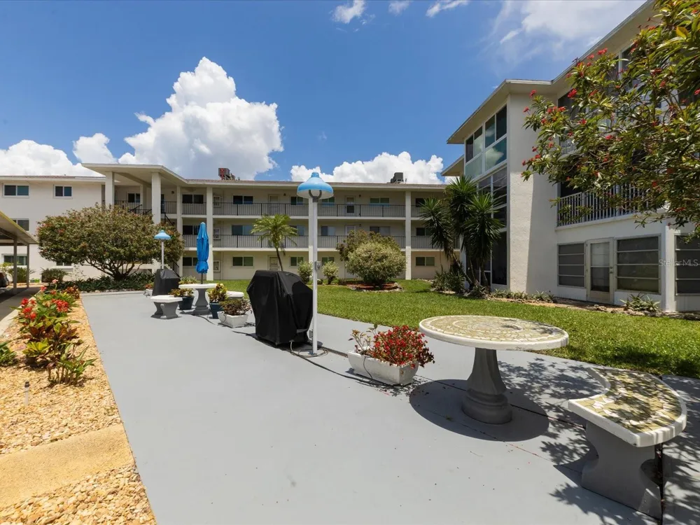 708 TAMIAMI TRAIL S #105 Venice, FL 34285