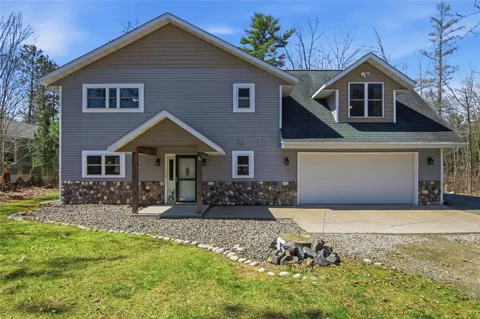 W8895 North Lake Road