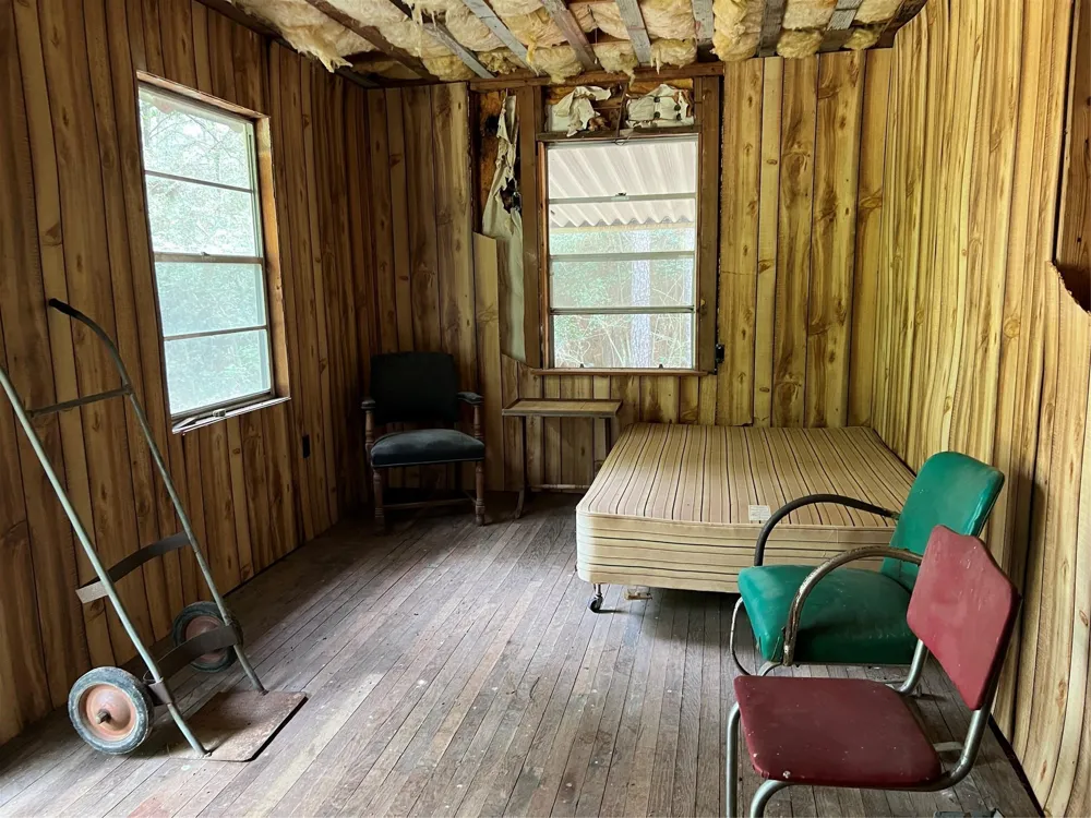1 Eubanks Road Bedias, TX 77831