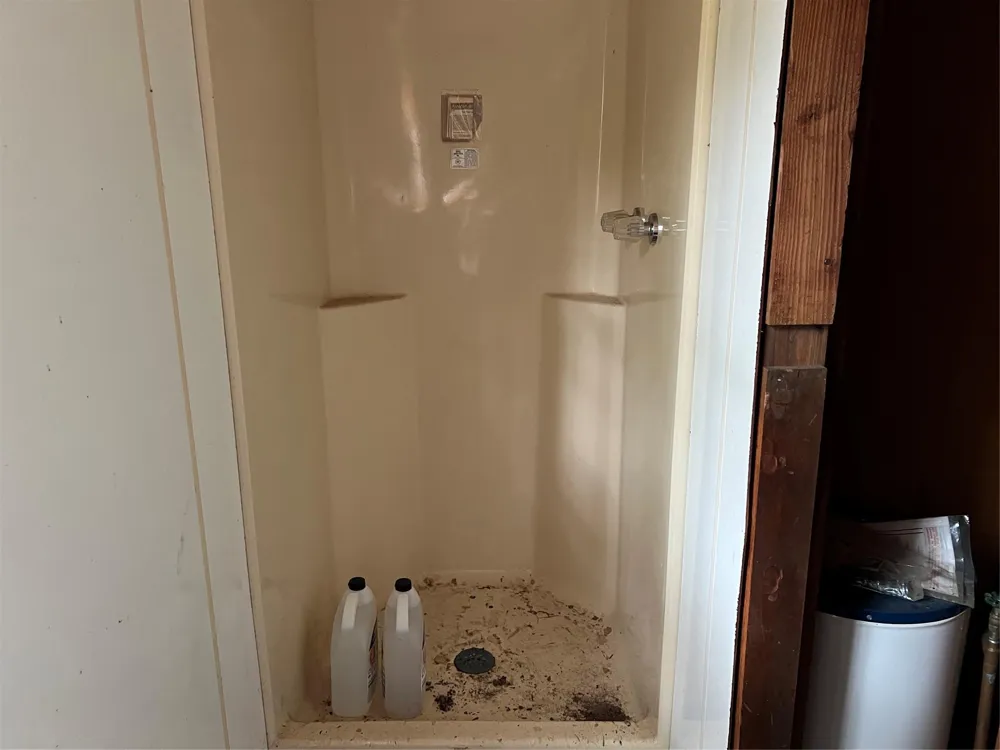 1 Eubanks Road Bedias, TX 77831