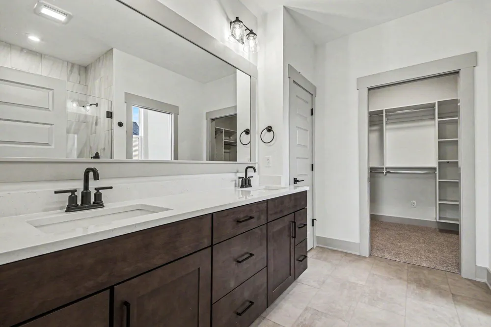 7681 Clementine Avenue Byron Center, MI 49315
