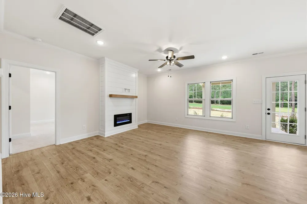 16651 Rabbit Run Court Wagram, NC 28396