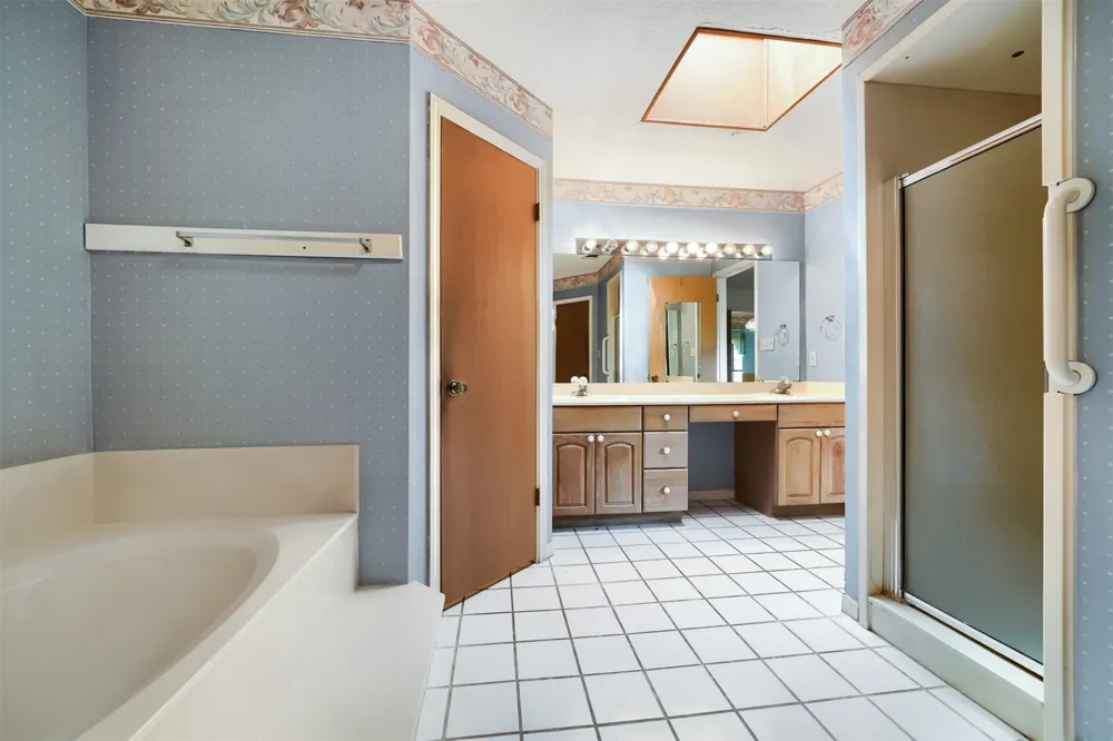 1406 Highland Drive Marble Falls, TX 78654