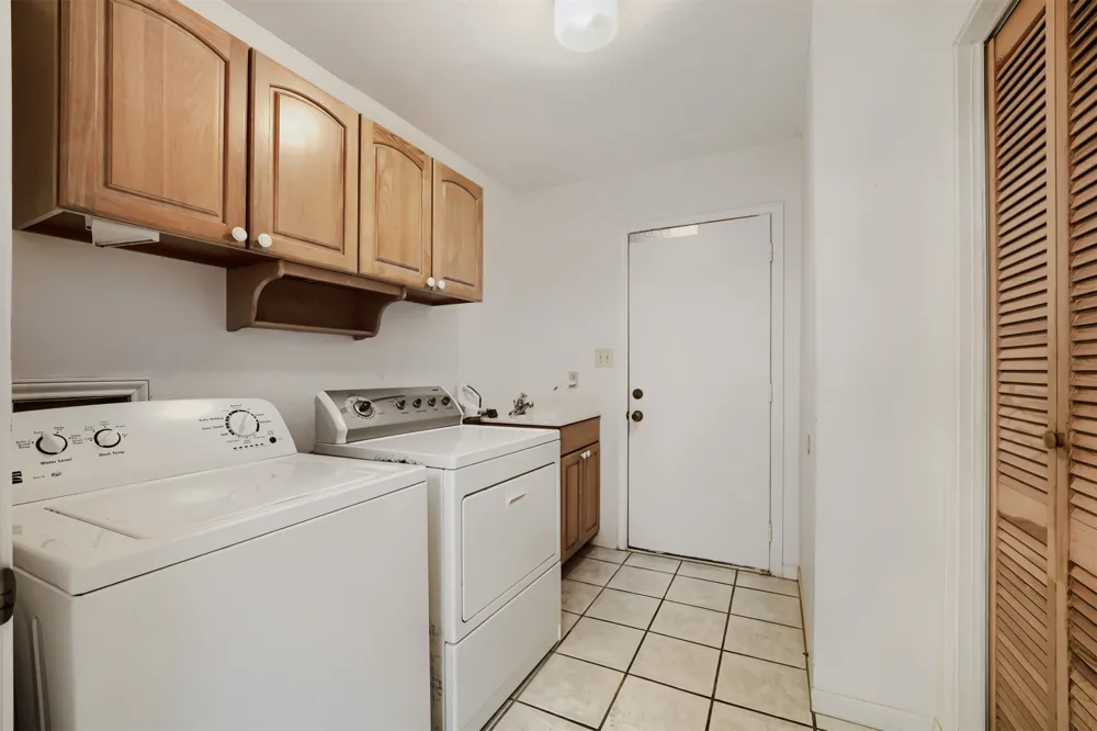 1406 Highland Drive Marble Falls, TX 78654