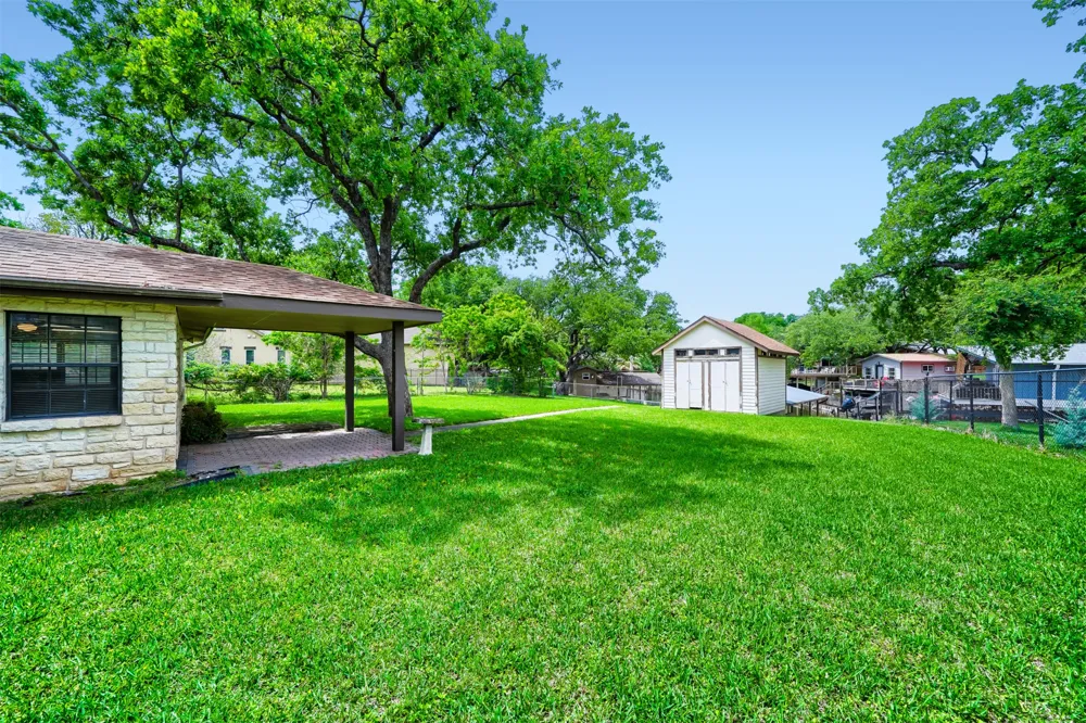 1406 Highland Drive Marble Falls, TX 78654