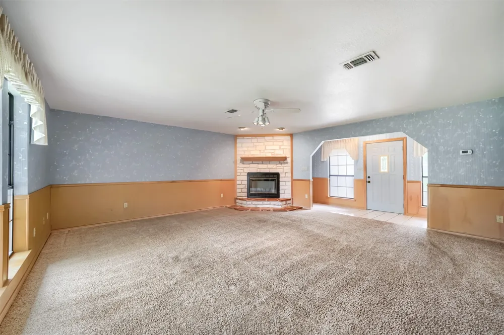 1406 Highland Drive Marble Falls, TX 78654
