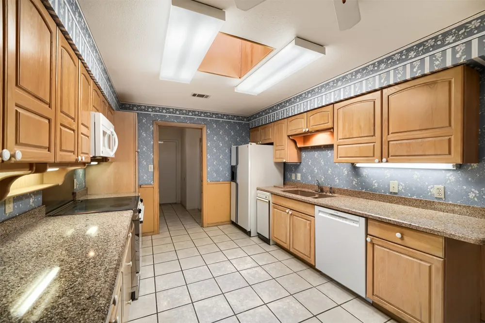 1406 Highland Drive Marble Falls, TX 78654