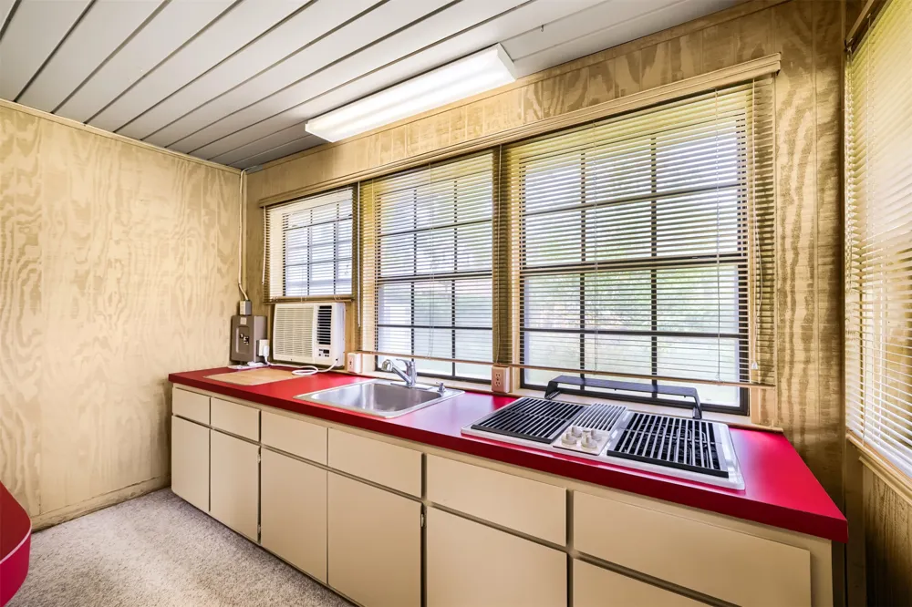 1406 Highland Drive Marble Falls, TX 78654