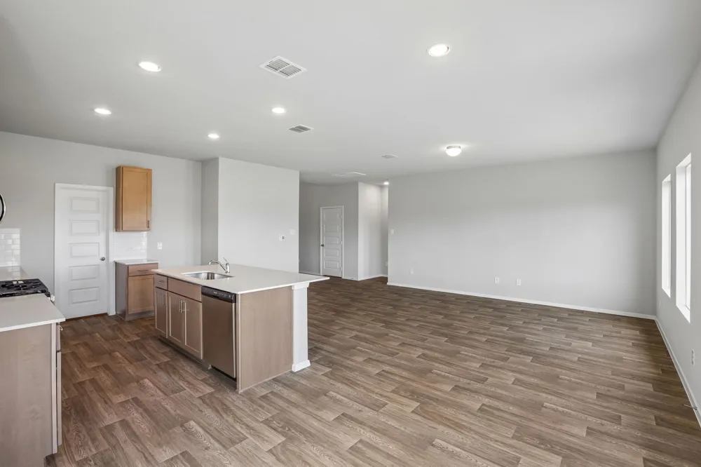 5520 Sacra Cove Austin, TX 78747