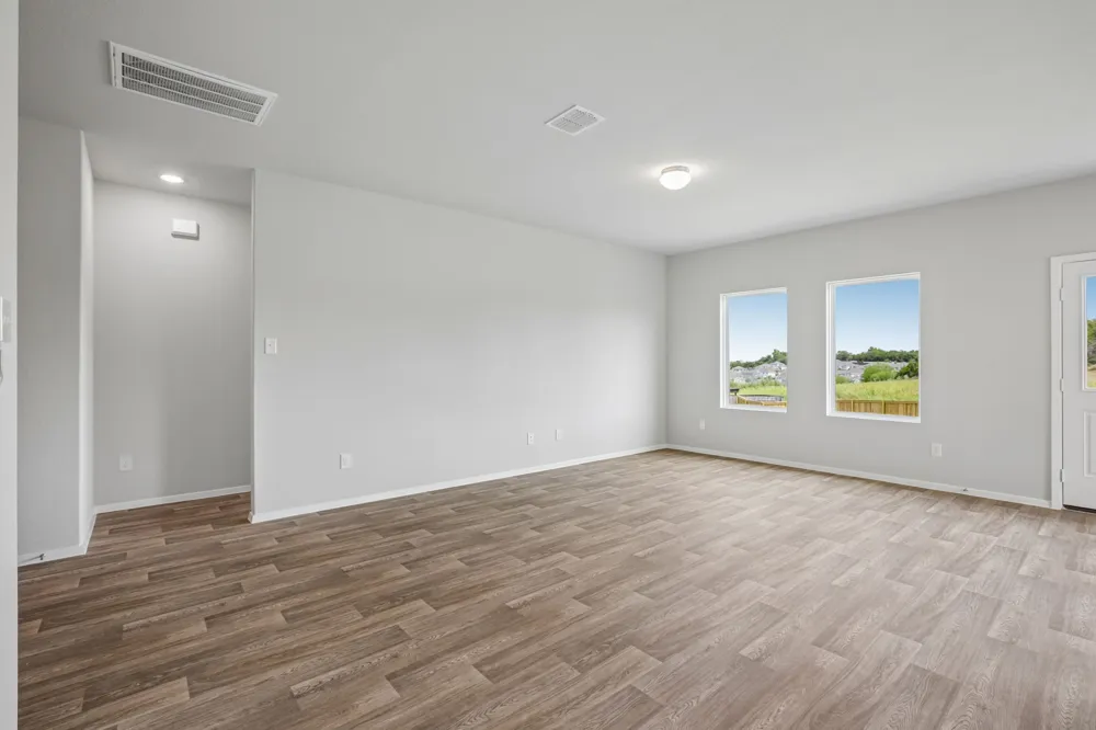 5520 Sacra Cove Austin, TX 78747