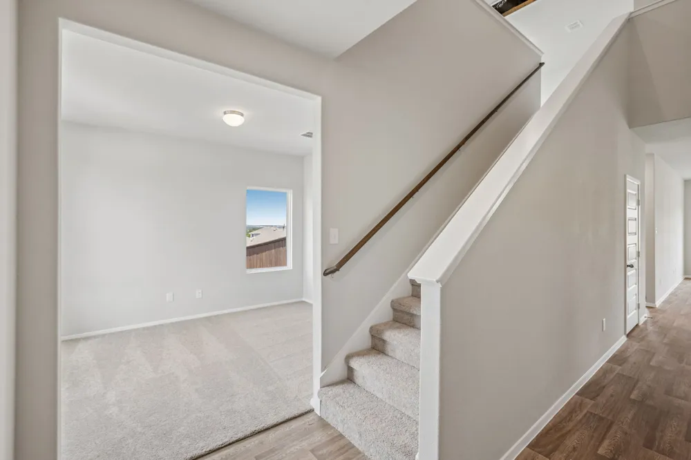 5520 Sacra Cove Austin, TX 78747