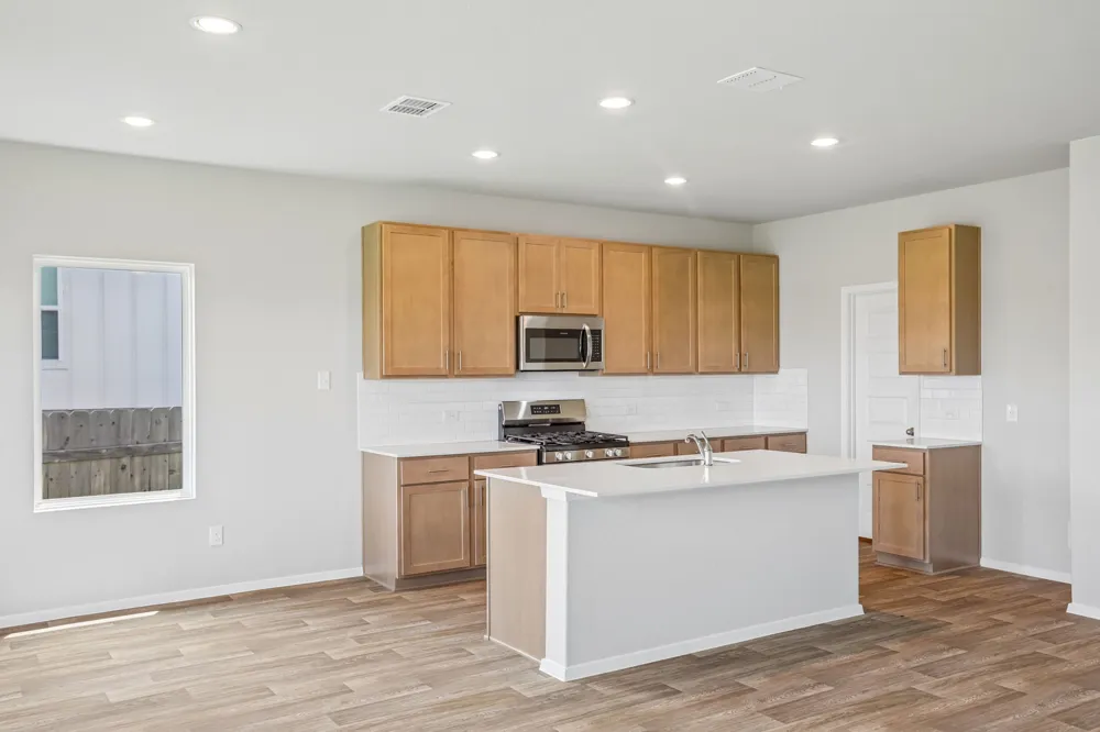 5520 Sacra Cove Austin, TX 78747