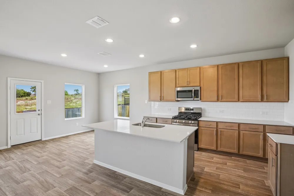 5520 Sacra Cove Austin, TX 78747
