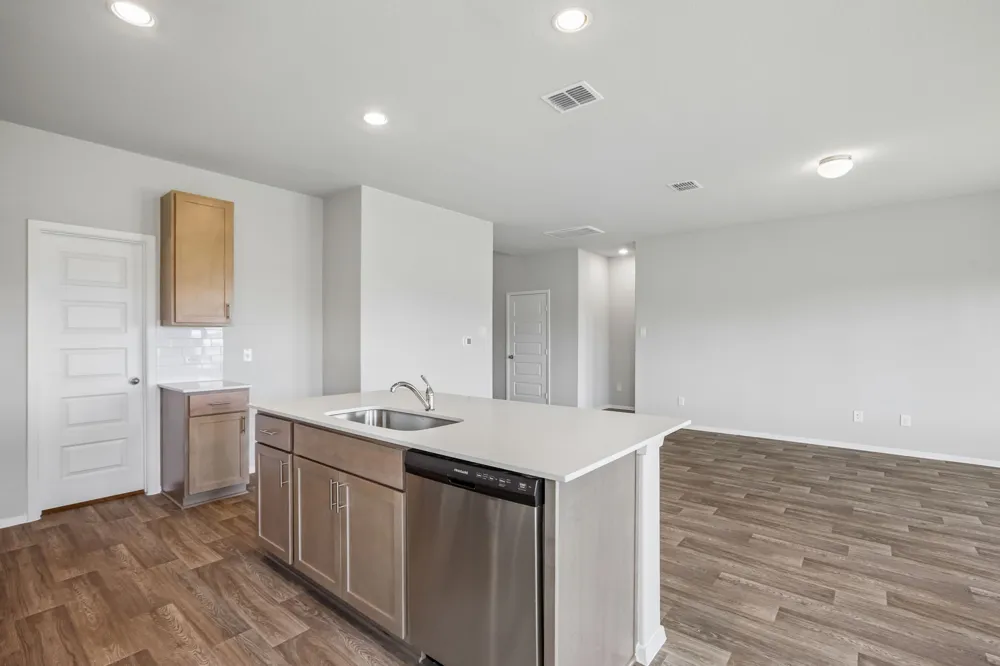 5520 Sacra Cove Austin, TX 78747