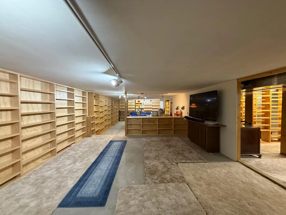 8124 Virginia Ely Rd. Babbitt, MN 55706