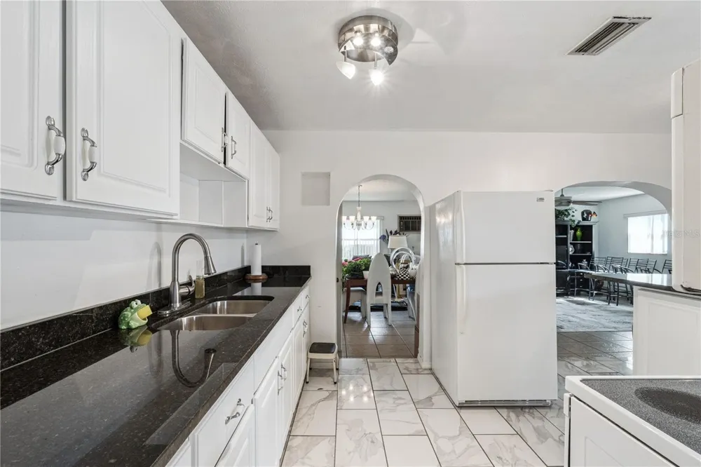 3309 COLEMAN PLACE Orlando, FL 32805