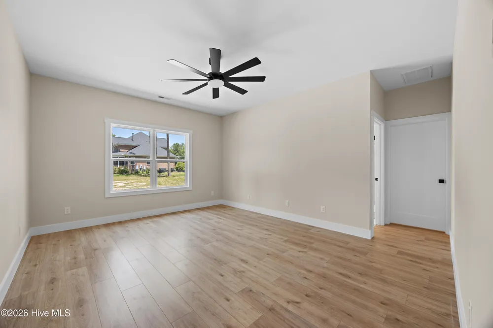225 Gus Horne Road Holly Ridge, NC 28445