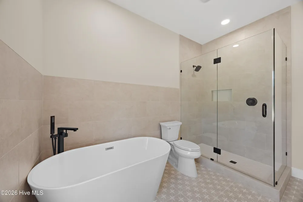 225 Gus Horne Road Holly Ridge, NC 28445