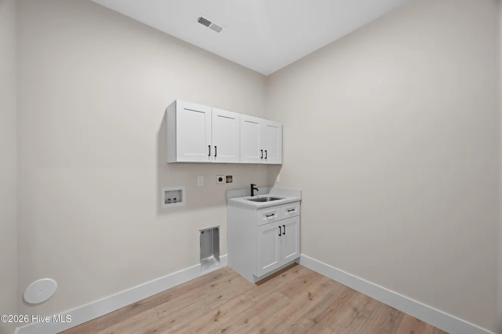 225 Gus Horne Road Holly Ridge, NC 28445