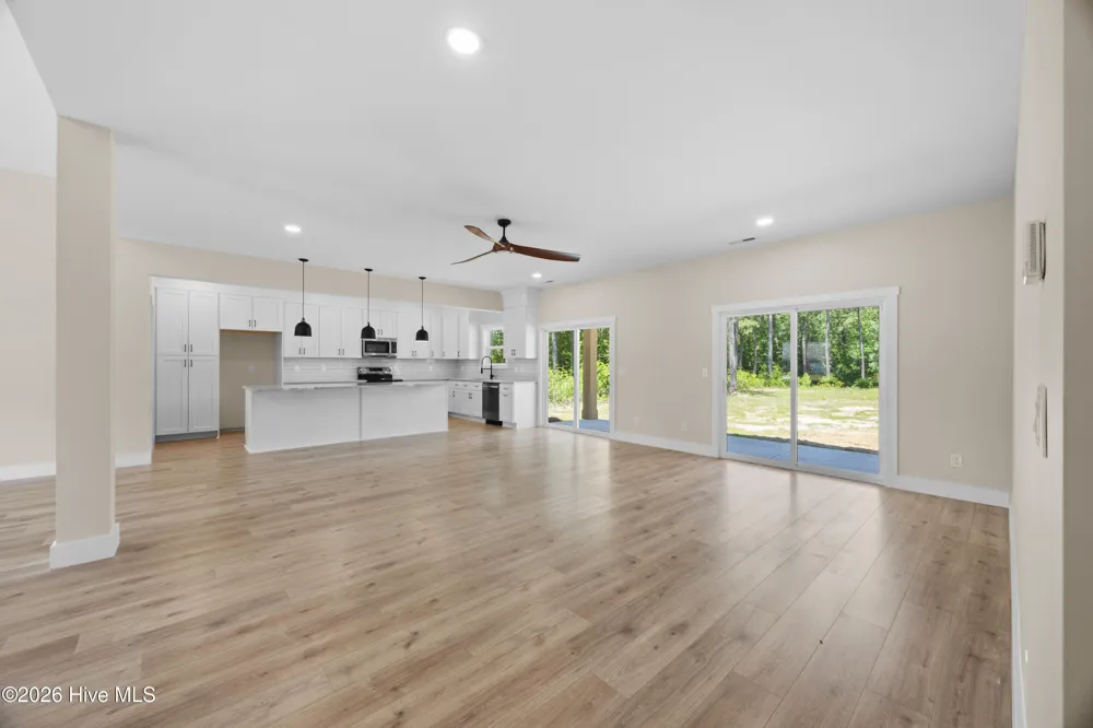225 Gus Horne Road Holly Ridge, NC 28445