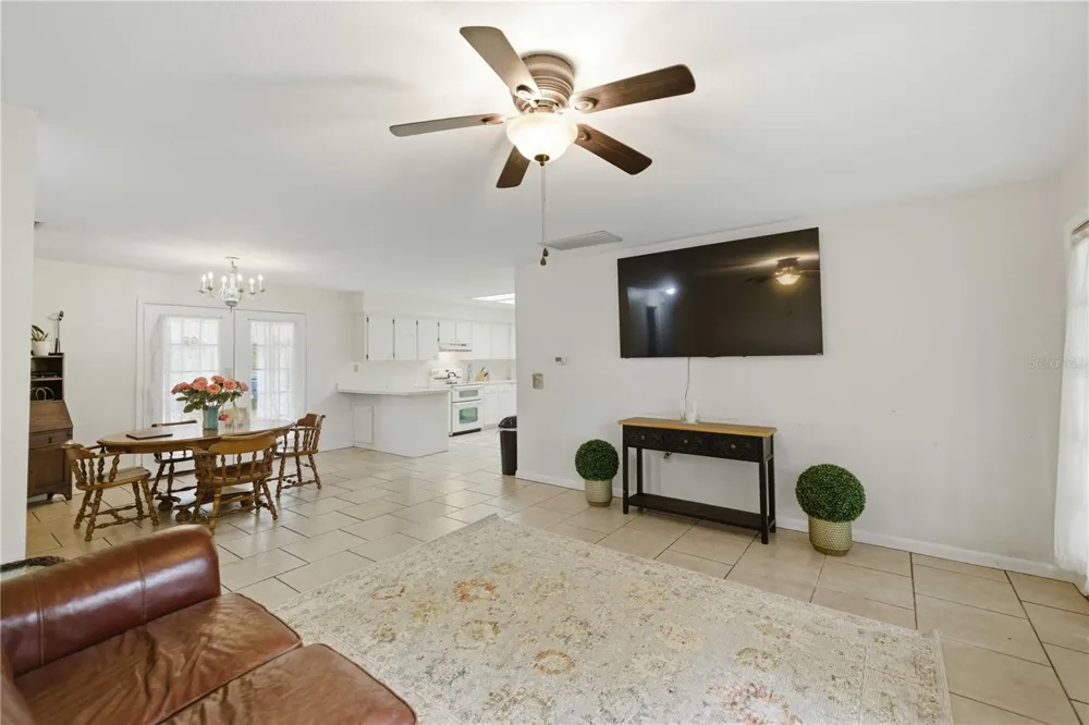5999 NW 90TH AVENUE ocala, FL 34482