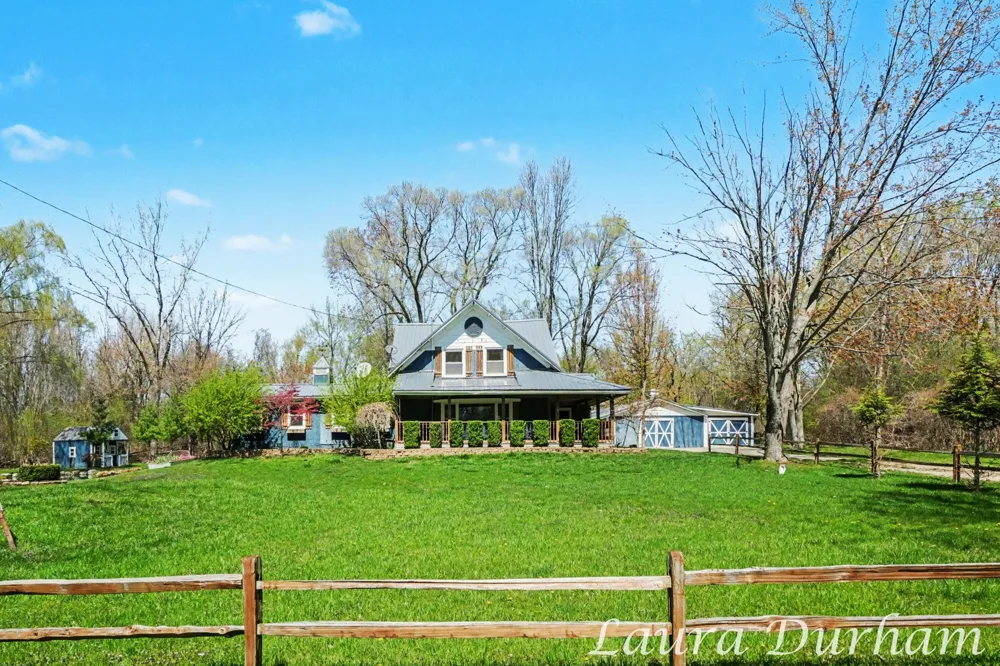 6935 116th Avenue Fennville, MI 49408
