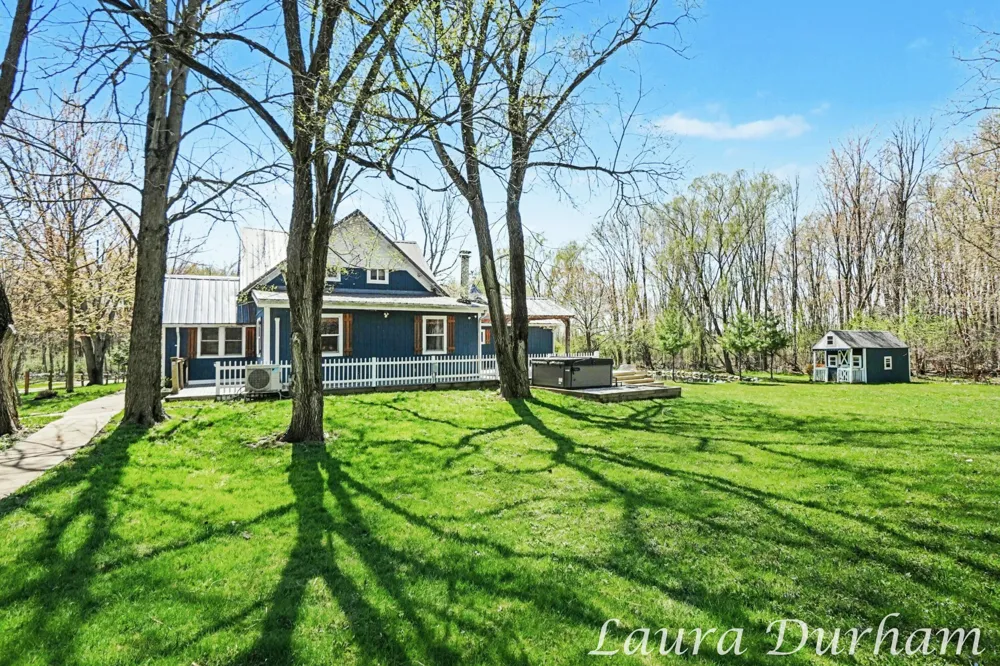 6935 116th Avenue Fennville, MI 49408