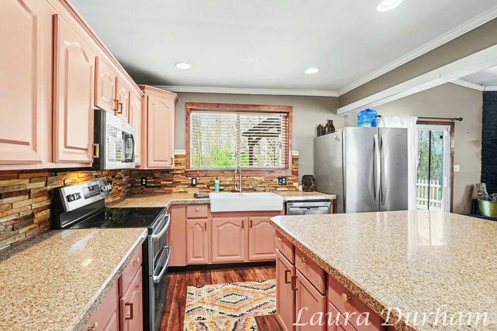 6935 116th Avenue Fennville, MI 49408
