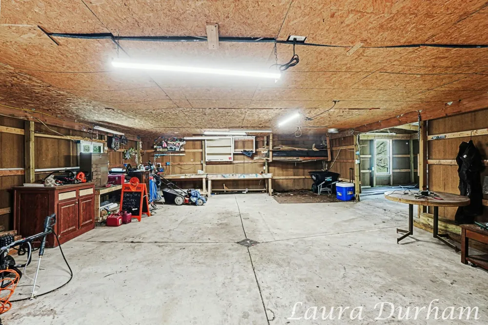 6935 116th Avenue Fennville, MI 49408