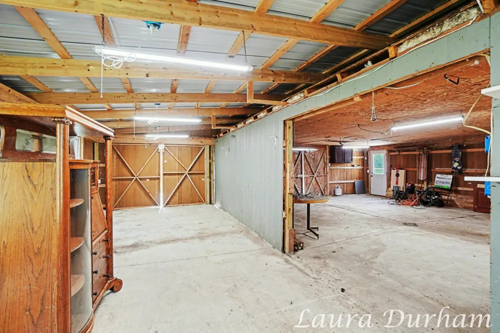 6935 116th Avenue Fennville, MI 49408