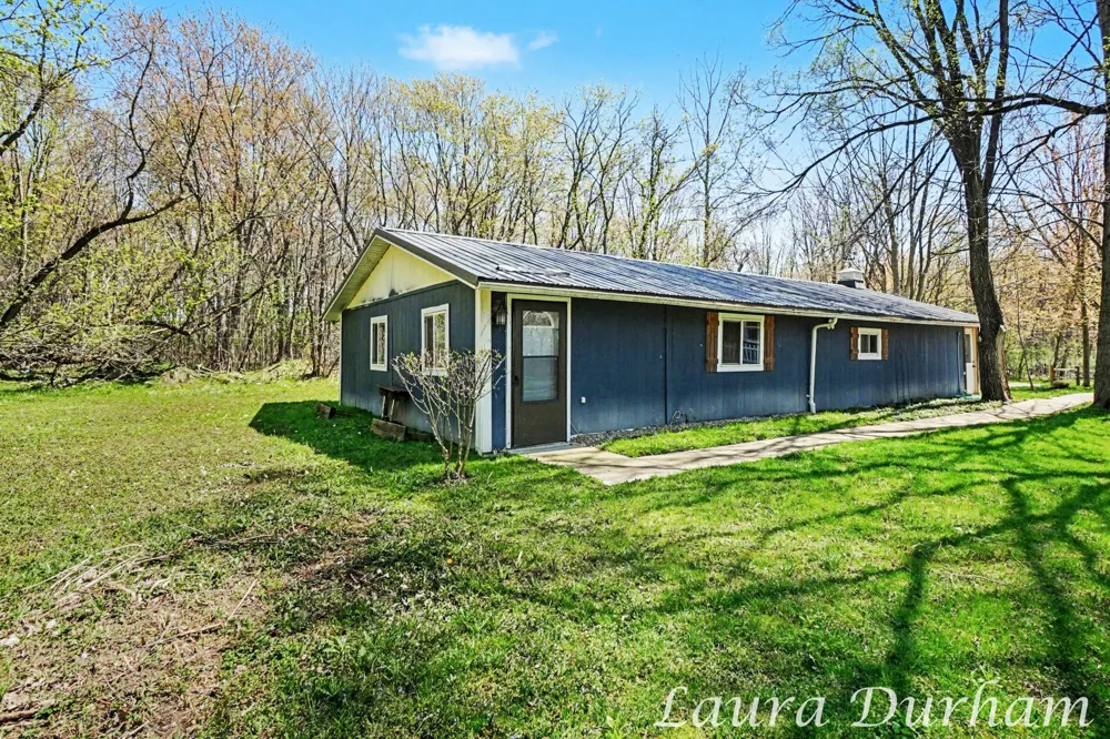 6935 116th Avenue Fennville, MI 49408