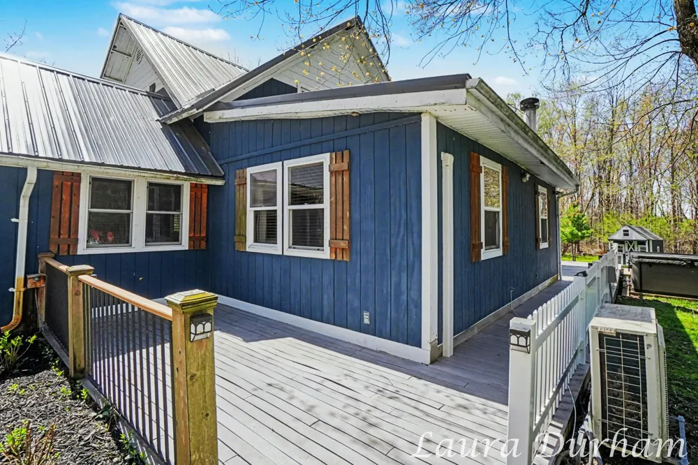 6935 116th Avenue Fennville, MI 49408