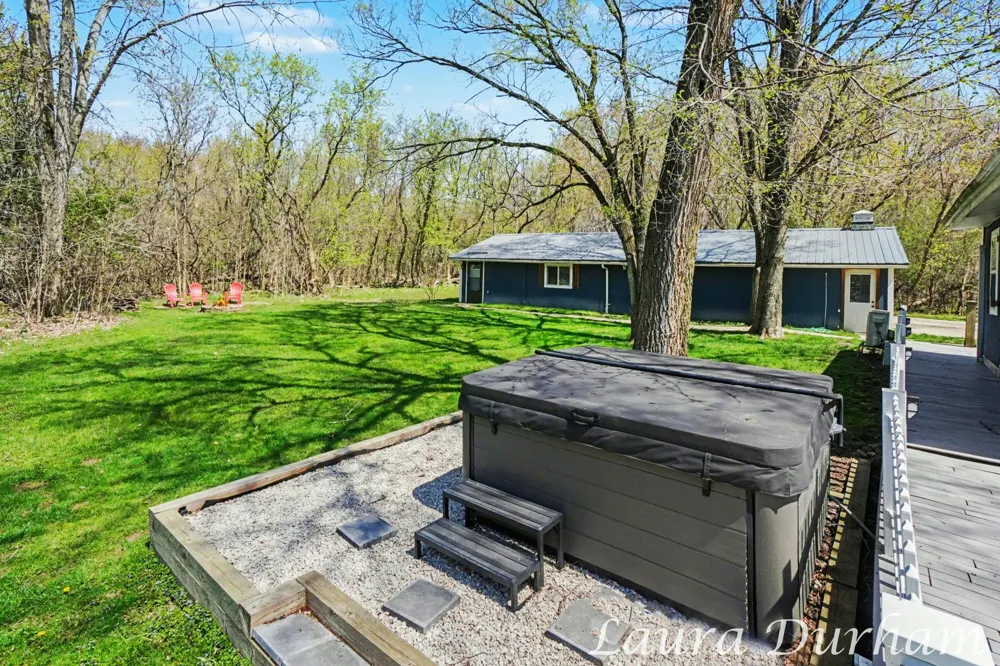 6935 116th Avenue Fennville, MI 49408