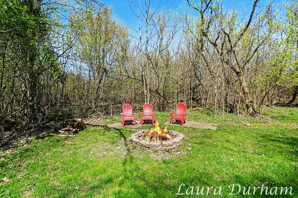 6935 116th Avenue Fennville, MI 49408