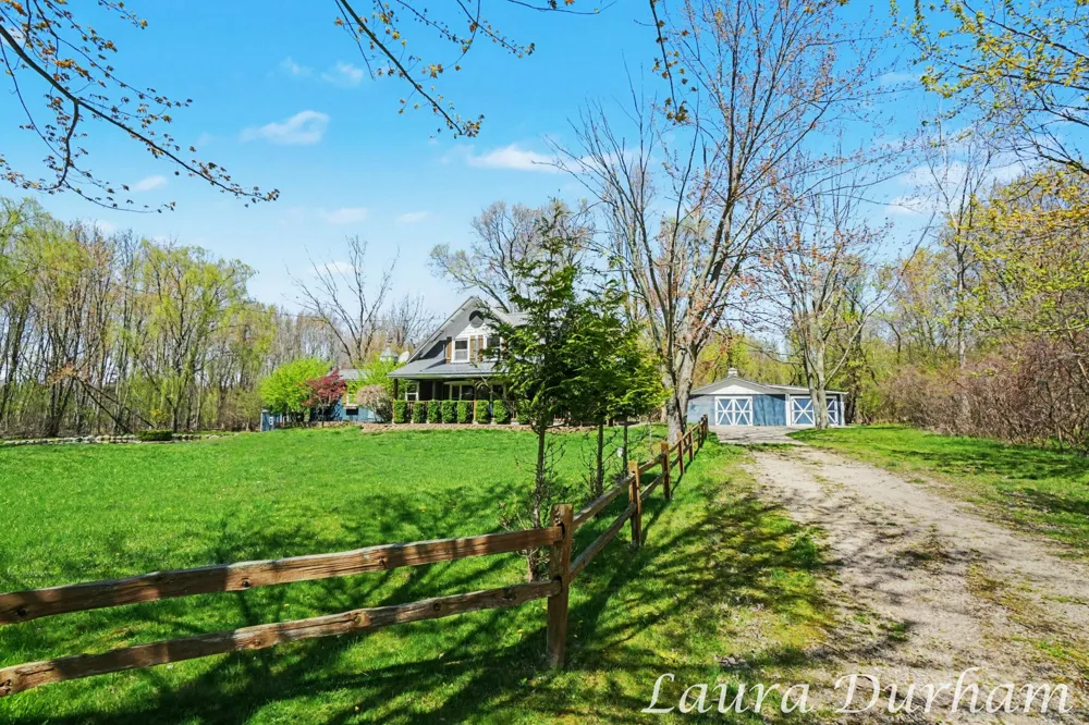 6935 116th Avenue Fennville, MI 49408