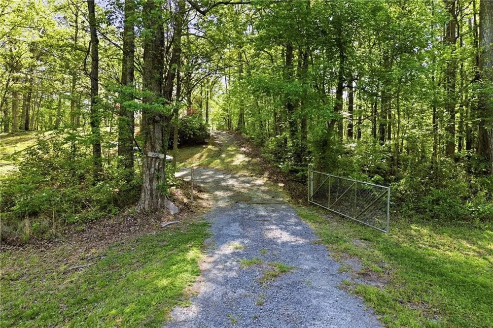 4422 Fincher Road Canton, GA 30114