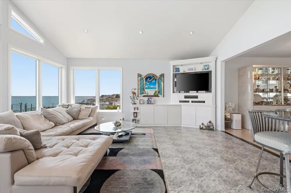 2959 Shore Drive Merrick, NY 11566