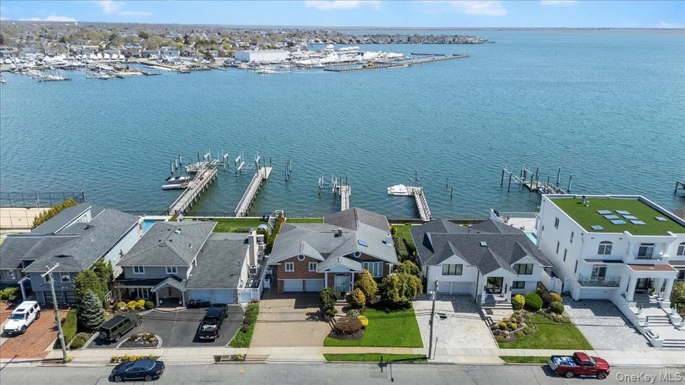 2959 Shore Drive Merrick, NY 11566