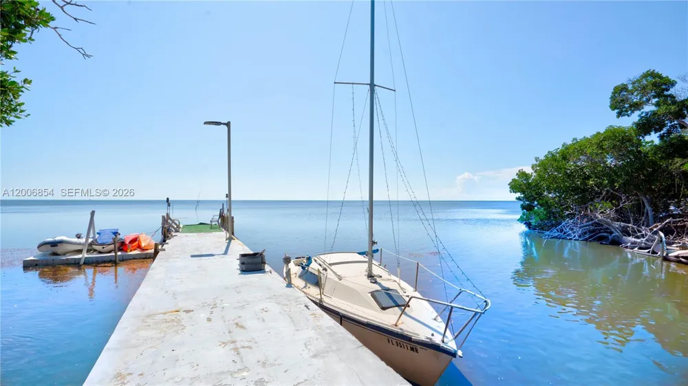 34 Atlantic Drive Marathon, FL 33037