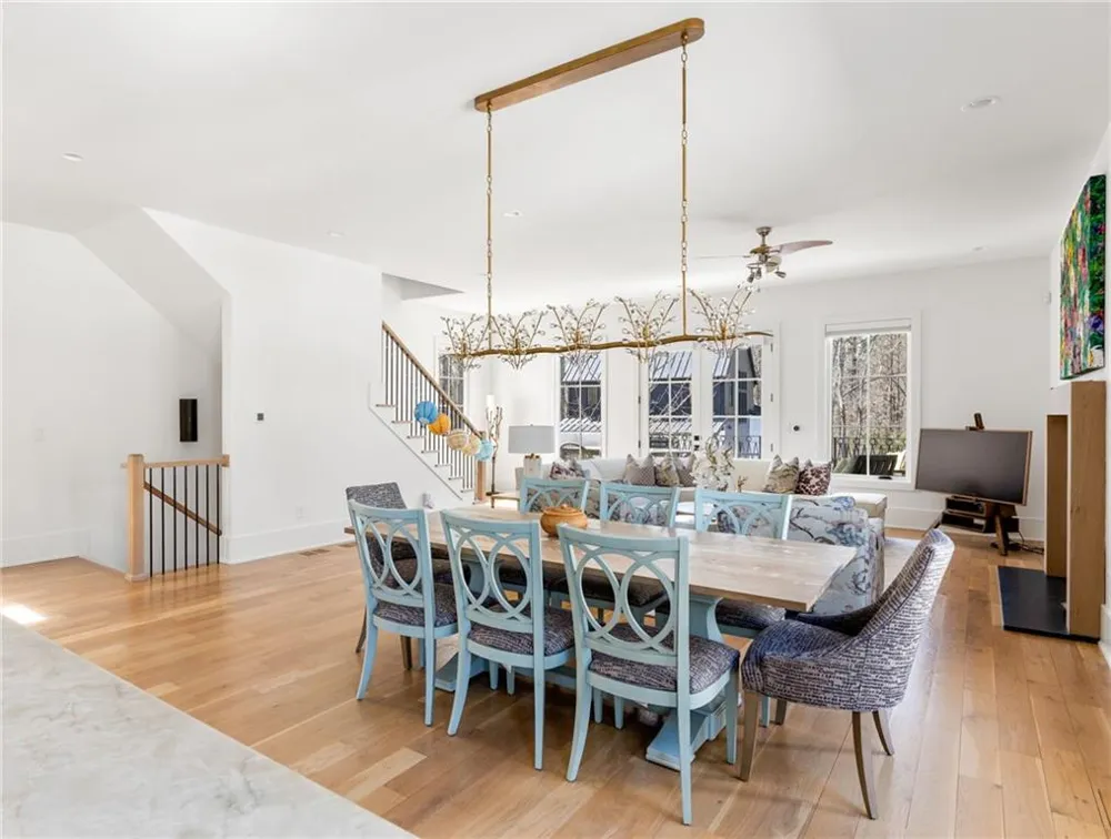 326 Mado Lane Chattahoochee Hills, GA 30268