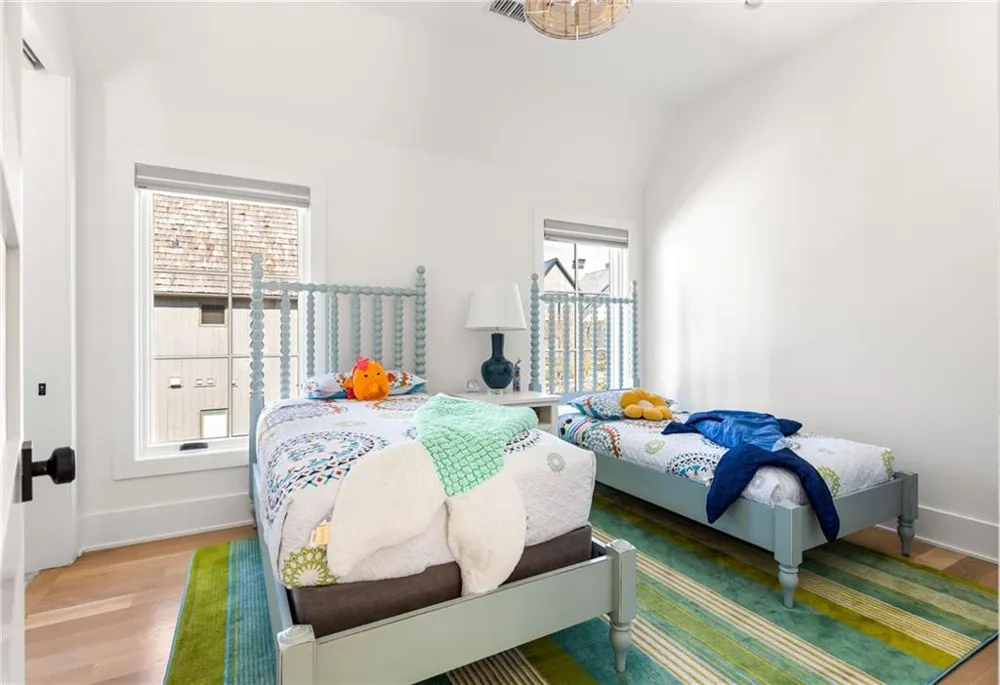 326 Mado Lane Chattahoochee Hills, GA 30268