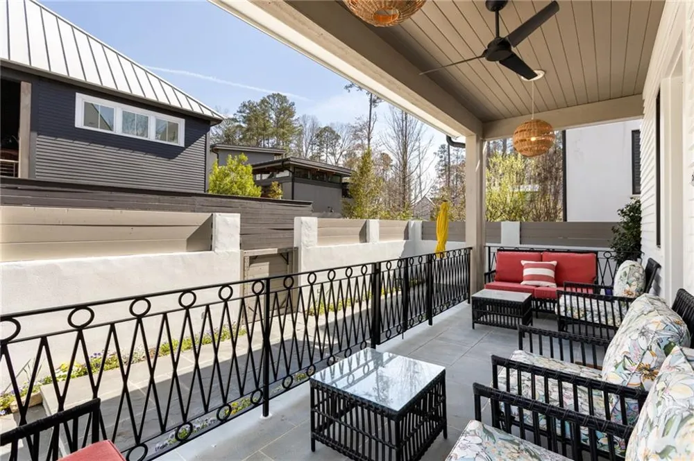 326 Mado Lane Chattahoochee Hills, GA 30268
